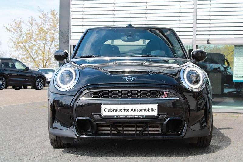 Gebraucht Mini Cooper S Cabriolet 178 PS (130 kW) 2023 Schwarz Cabrio