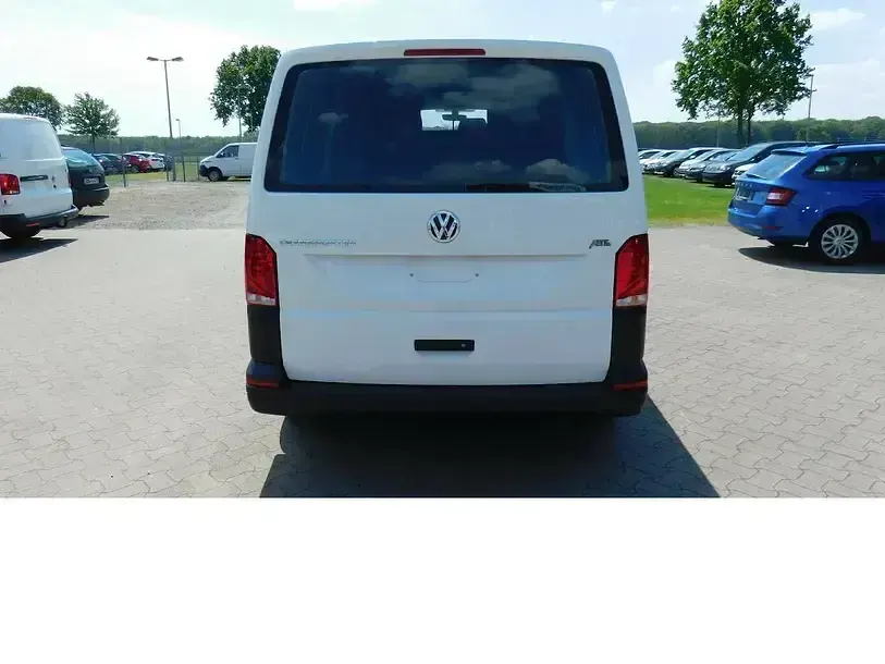 Gebraucht VW T6.1 83 kW (113 PS) 2022 Candyweiss b9aweiß Van