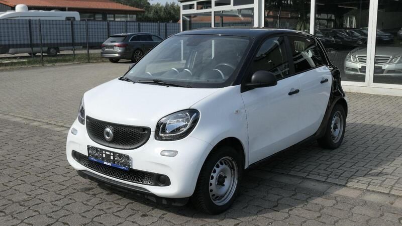 Weiß Gebraucht 2018 Smart ForFour Kleinwagen | 7.590 € (Fairer Preis) - Bild 1/4
