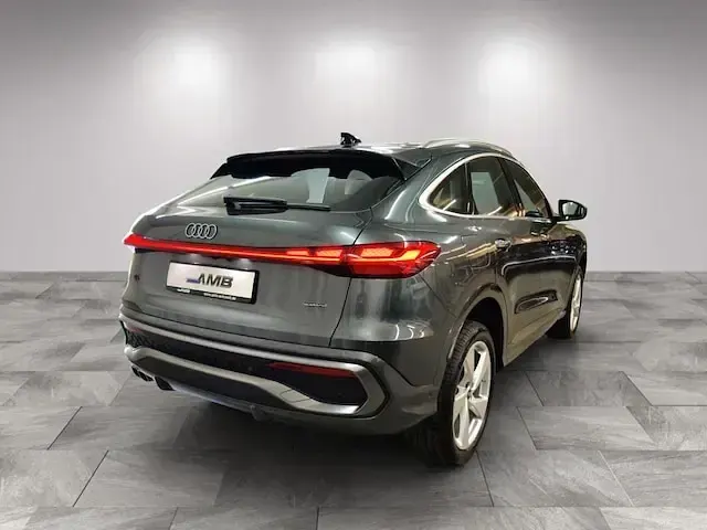 Gebraucht Audi Q5 Sportback S-Line 204 PS (150 kW) 2025 Grau SUV