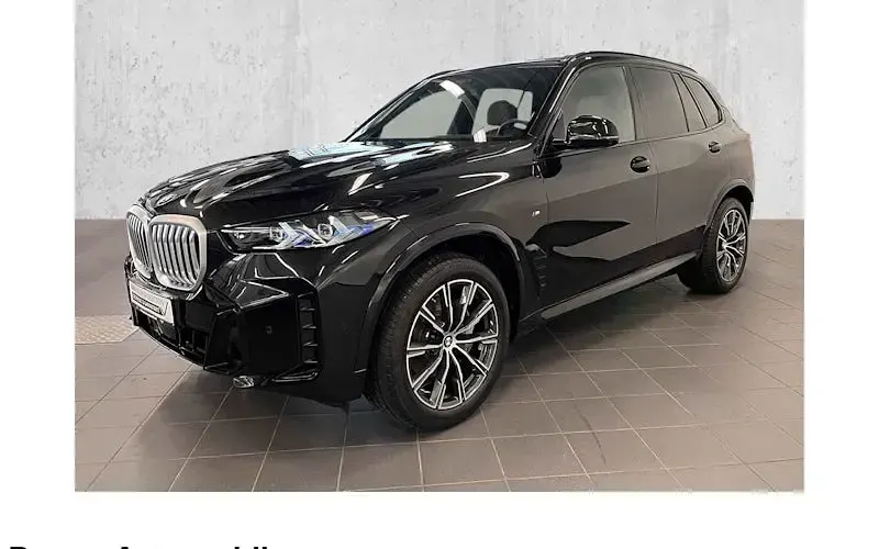 Gebraucht BMW X5 M Sport 381 PS (280 kW) 2025 Sapphire metallic SUV