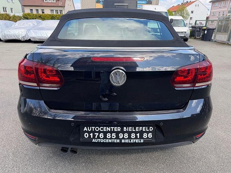 Gebraucht VW Golf Cabriolet Life 122 PS (89 kW) 2013 Schwarz Cabrio