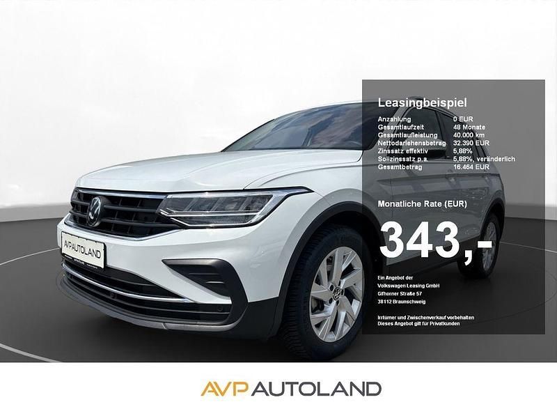 Pure white Gebraucht 2024 VW Tiguan Move SUV | 31.490 € (Guter Preis) - Bild 1/4