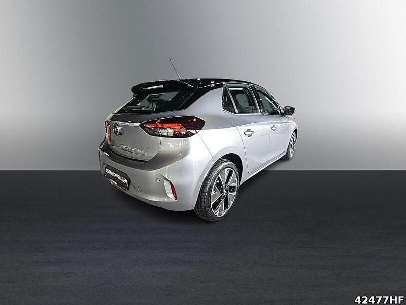 Gebraucht Opel Corsa-e Elegance 100 kW (136 PS) 2021 Kontrast grau/quarz silber Kleinwagen