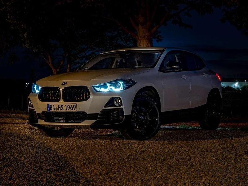 Weiß Gebraucht 2019 BMW X2 Advantage SUV | 18.200 € (Guter Preis) - Bild 1/4