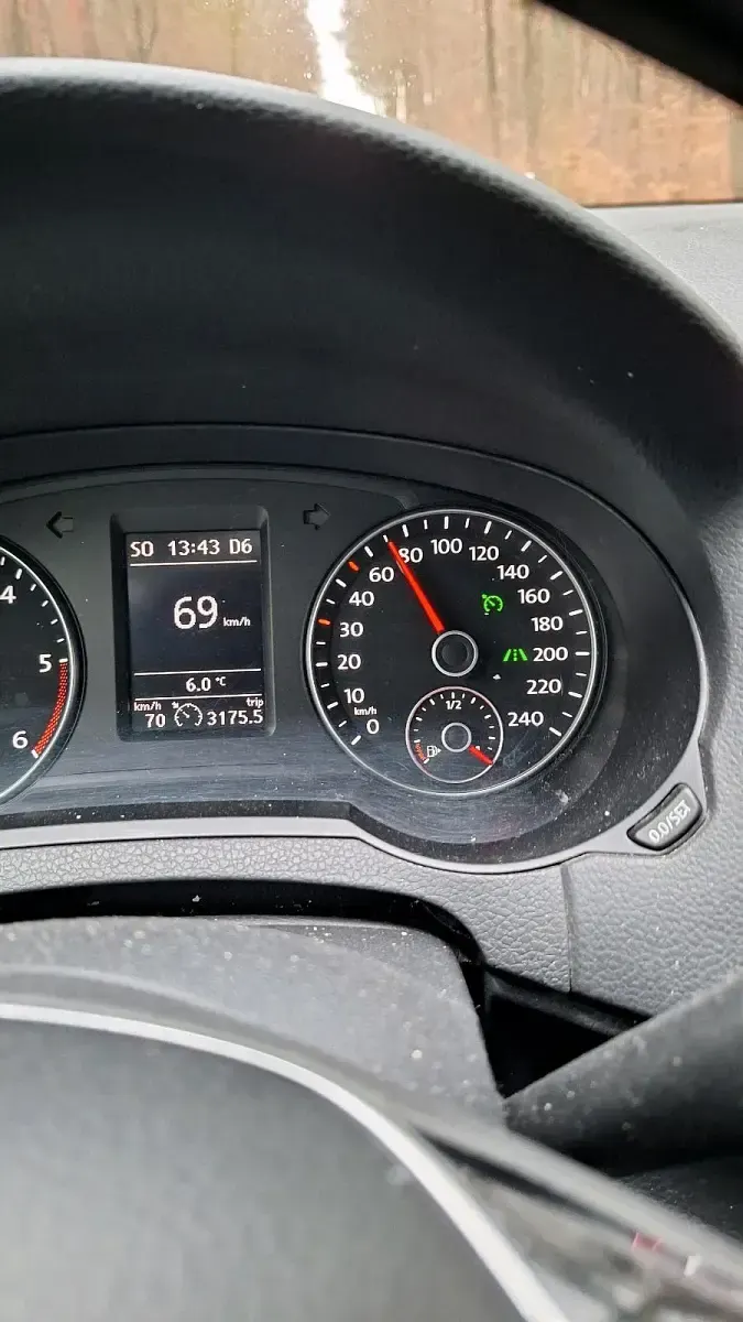 Gebraucht VW Sharan 150 PS (110 kW) 2019 Gelb Van / Kleinbus