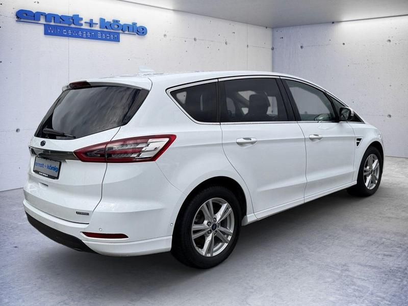 Gebraucht Ford S-MAX Titanium 2022 Van / Kleinbus