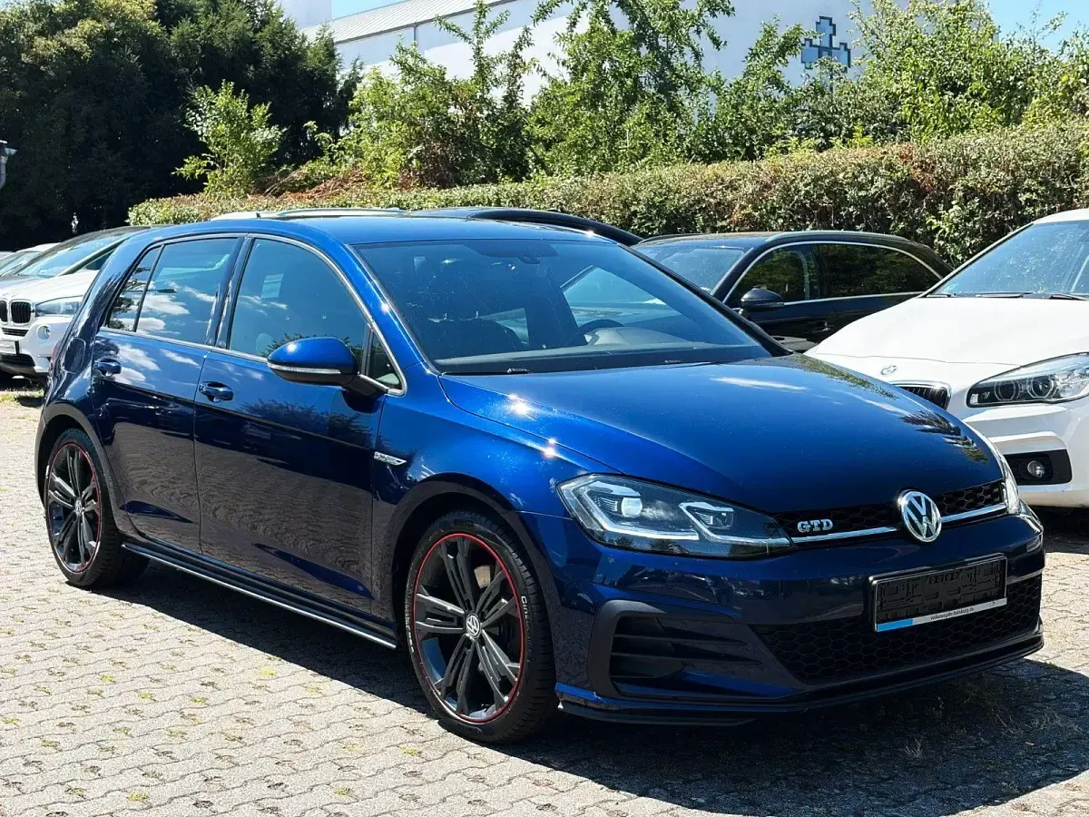 Gebraucht VW Golf VII GTD 184 PS (135 kW) 2019 Blau Limousine