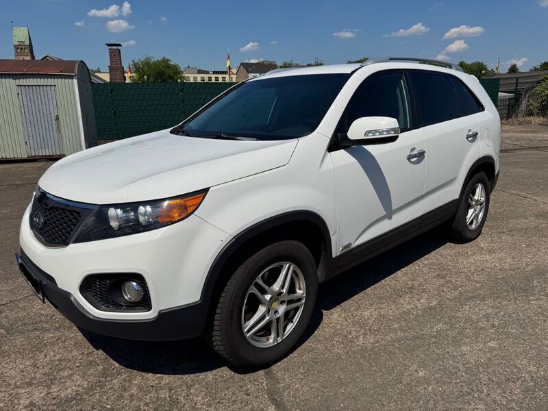 Weiß Gebraucht 2010 Kia Sorento 2 SUV | 4.999 € (Guter Preis) - Bild 1/4