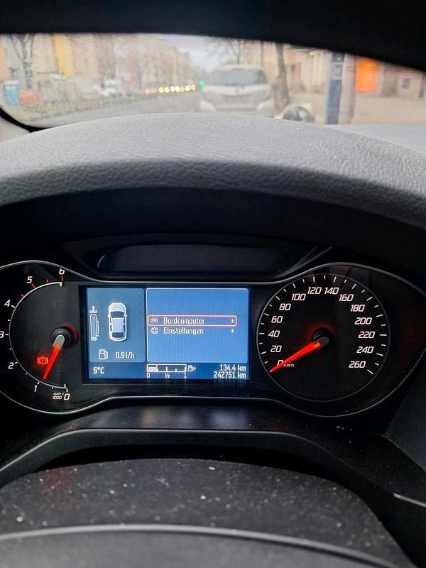 Gebraucht Ford Galaxy 140 PS (102 kW) 2007 Grau Van / Kleinbus