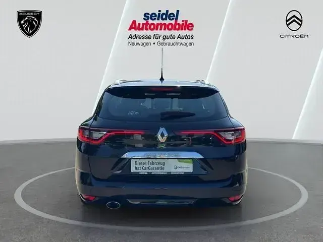 Usata Renault Mégane Intens 101 CV (74 kW) 2017 Nero Berlina