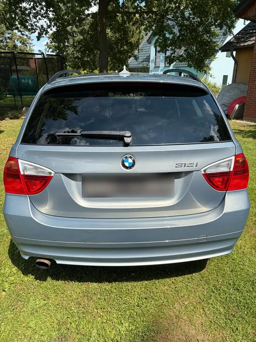 Gebraucht BMW 318 Advantage 129 PS (94 kW) 2006 Grau Kombi