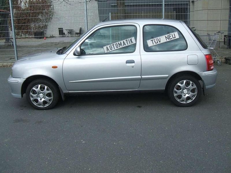 Silber Gebraucht 2002 Nissan Micra Kleinwagen | 2.790 € (Etwas zu teuer) - Bild 1/4