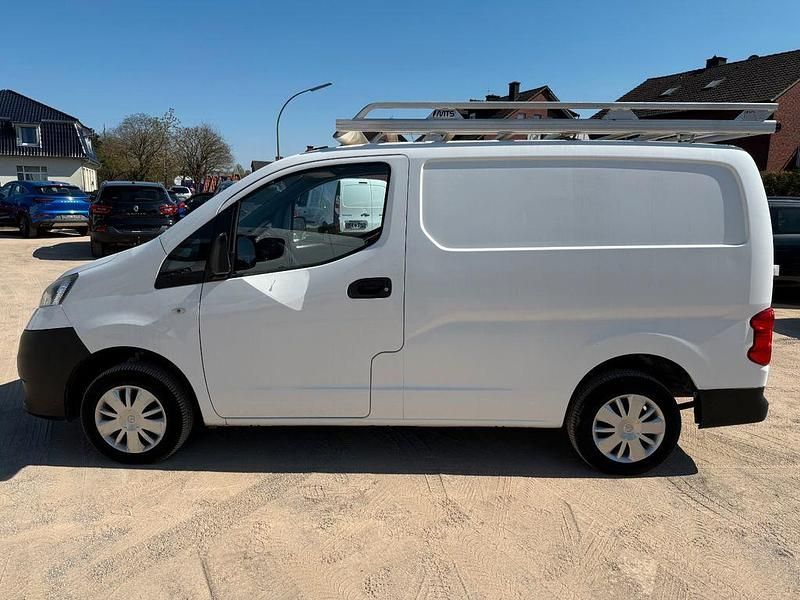 Weiß Gebraucht 2016 Nissan NV200 Comfort Van | 7.490 € (Guter Preis) - Bild 1/4