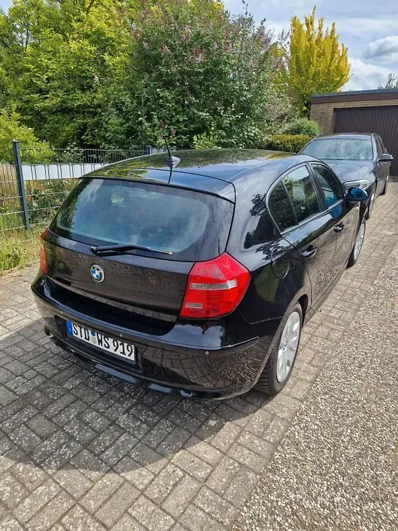 Gebraucht BMW 116 116 PS (85 kW) 2007 Schwarz Kleinwagen