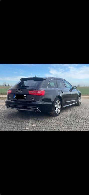 Gebraucht Audi A6 Ambiente 245 PS (180 kW) 2012 Schwarz Kombi