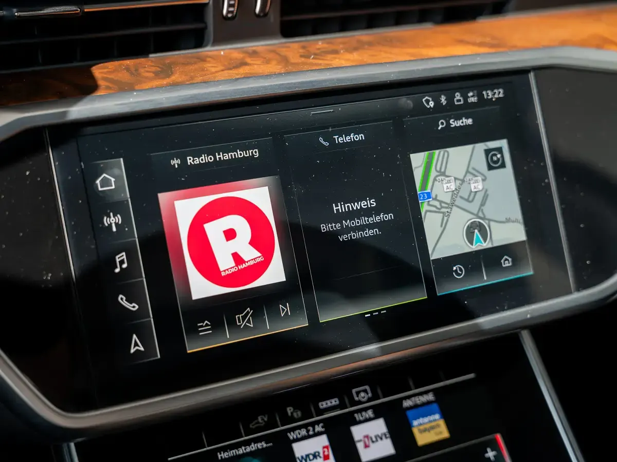 Gebraucht Audi A6 Sport 299 PS (219 kW) 2022 Schwarz Kombi