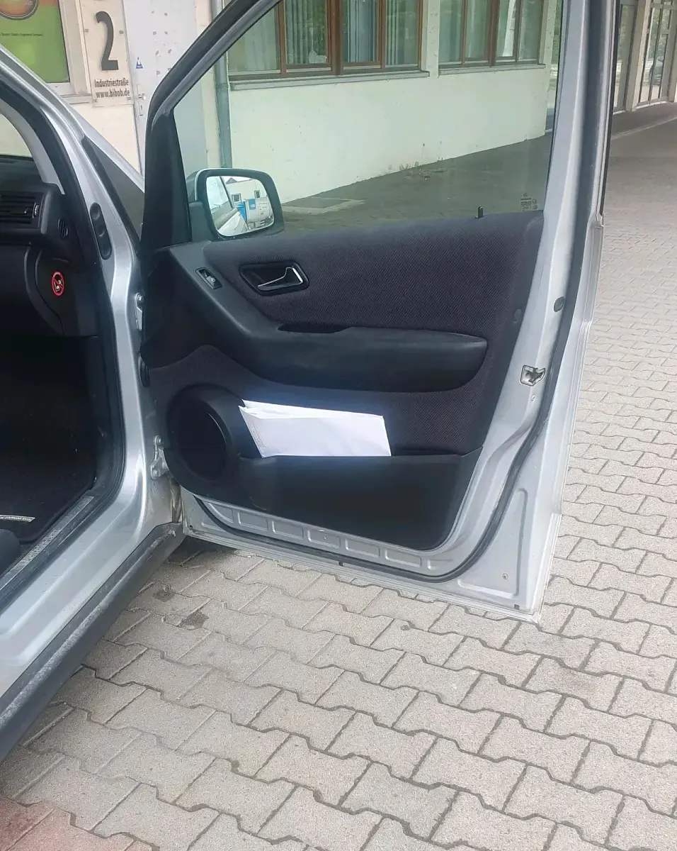 Gebraucht Mercedes A180 116 PS (85 kW) 2009 Silber Kleinwagen