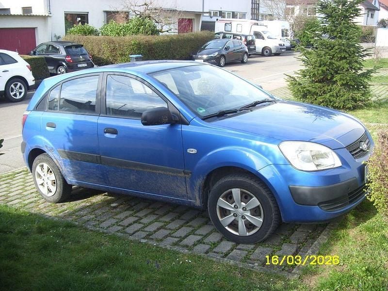 Gebraucht Kia Rio 97 PS (71 kW) 2009 Blau Limousine