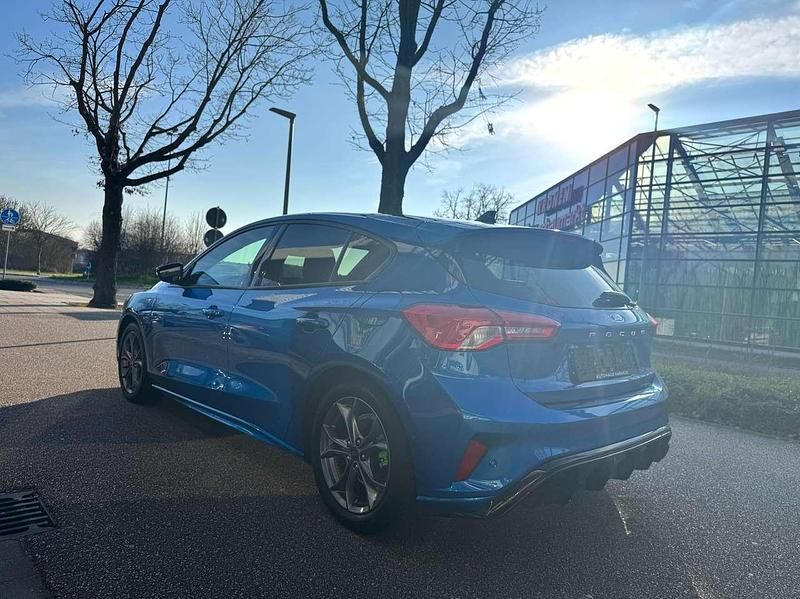 Gebraucht Ford Focus ST-Line 125 PS (91 kW) 2019 Dynamicblau metallic Kleinwagen
