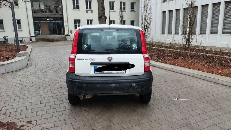 Gebraucht Fiat Panda 69 PS (50 kW) 2012 Weiß Kleinwagen