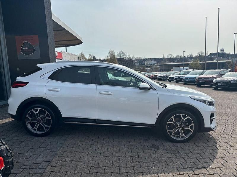 Gebraucht Kia XCeed Platinum 105 PS (77 kW) 2021 Weiß SUV