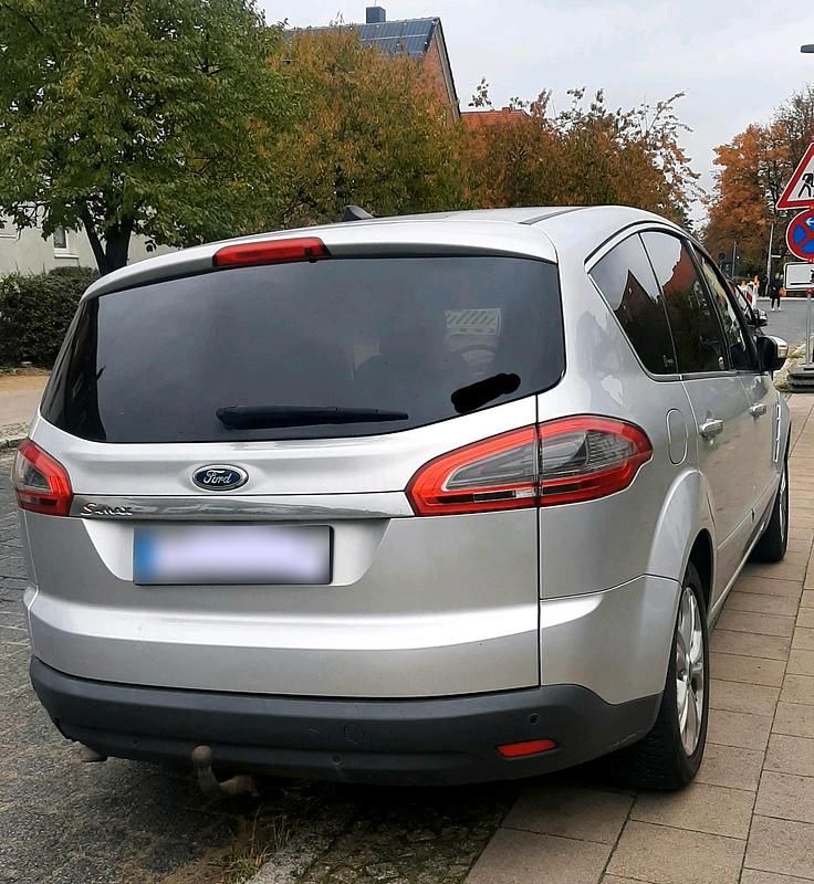 Gebraucht Ford S-MAX Titanium 160 PS (117 kW) 2014 Grau Van / Kleinbus