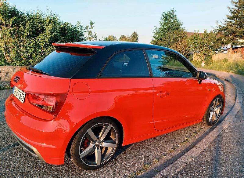 Gebraucht Audi A1 S-Line 86 PS (63 kW) 2013 Rot Kleinwagen