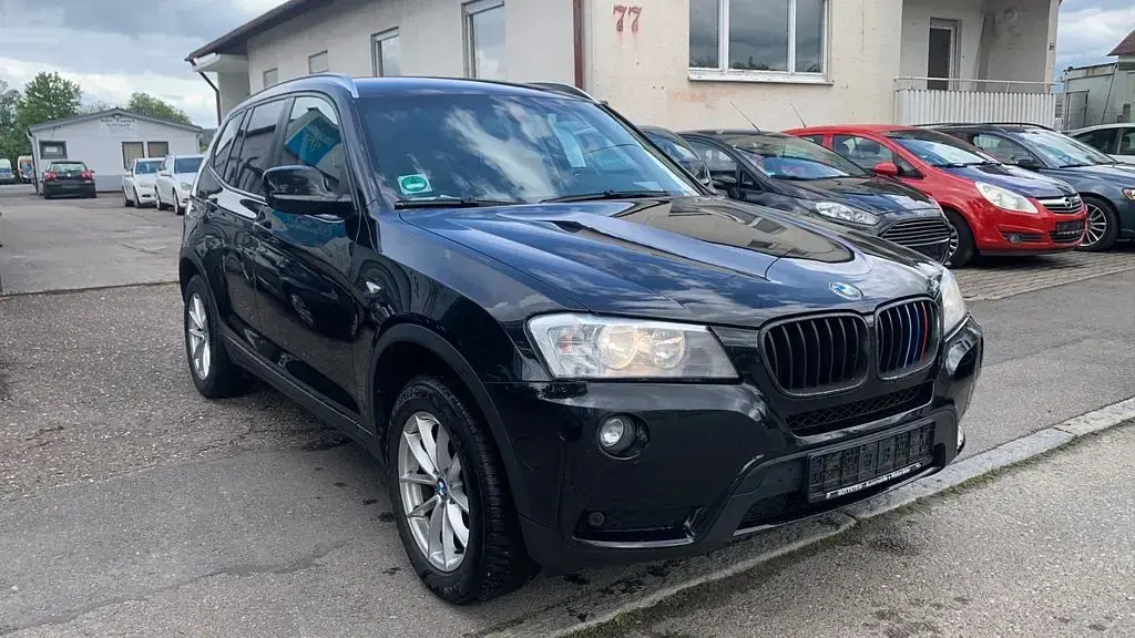Gebraucht BMW X3 Sport Line 184 PS (135 kW) 2012 Black sapphire metallic SUV