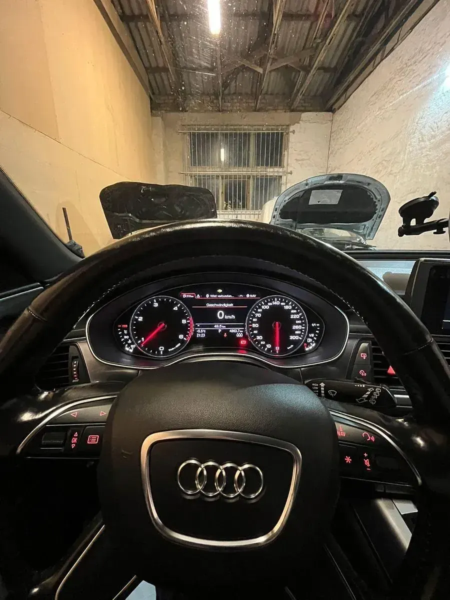 Gebraucht Audi A6 204 PS (150 kW) 2013 Schwarz Kombi