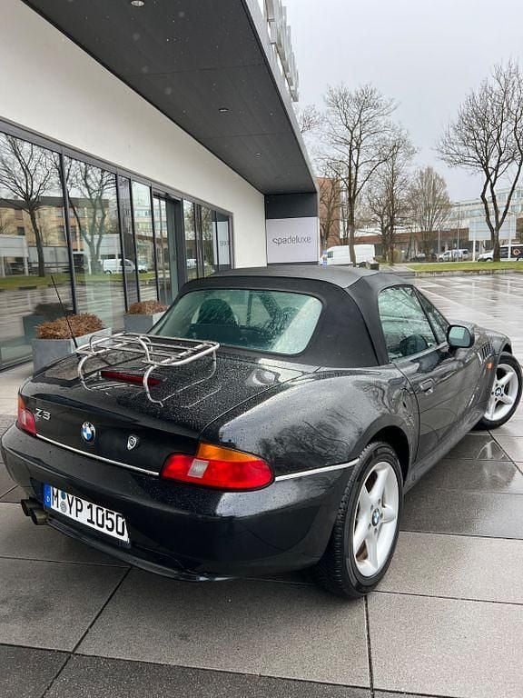 Gebraucht BMW Z3 118 PS (86 kW) 2001 Schwarz Cabrio