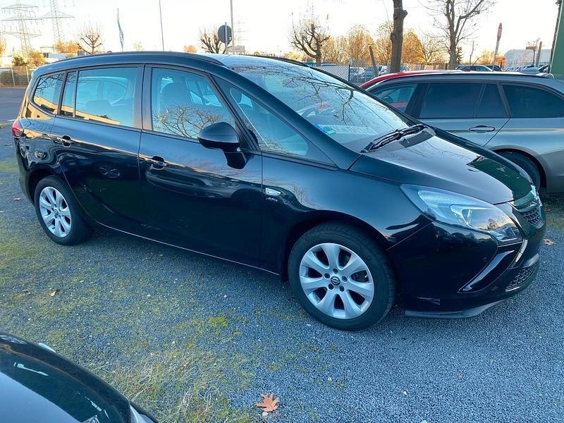 Gebraucht Opel Zafira 136 PS (100 kW) 2014 Schwarz Van / Kleinbus