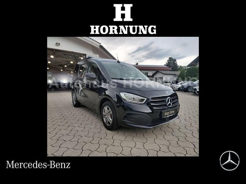Lackfarbe loparitschwarz metallic mb 9728 Gebraucht 2024 Mercedes T160 Style Van / Kleinbus | 21.900 € (Fairer Preis) - Bild 1/3