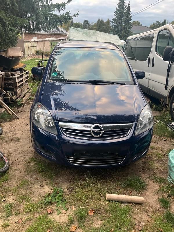Blau Gebraucht 2012 Opel Zafira Van / Kleinbus | 3.500 € (Superpreis) - Bild 1/4