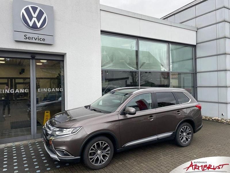 Gebraucht Mitsubishi Outlander 150 PS (110 kW) 2015 Braun (braun (braun)) SUV