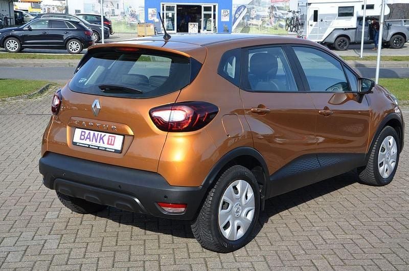 Gebraucht Renault Captur Life 90 PS (66 kW) 2019 Gold SUV