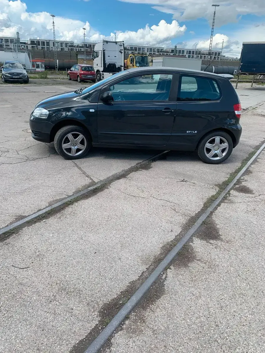 Gebraucht VW Fox Style 60 PS (44 kW) 2011 Kleinwagen