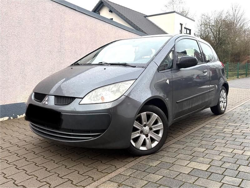 Grau Gebraucht 2007 Mitsubishi Colt Kleinwagen | 1.099 € (Guter Preis) - Bild 1/4