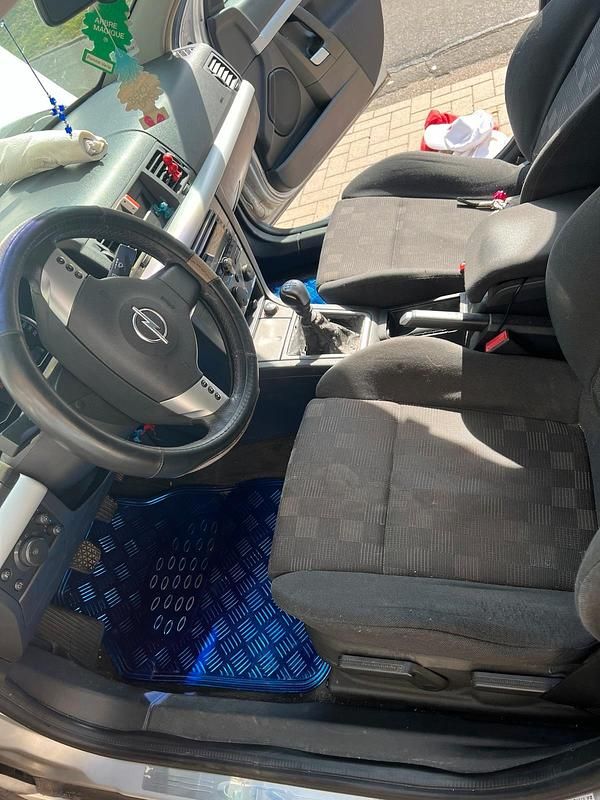 Second-hand Opel Vectra 2005 Berlinǎ