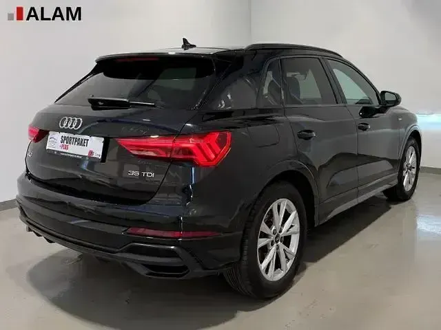 Gebraucht Audi Q3 S-Line 150 PS (110 kW) 2022 Schwarz SUV