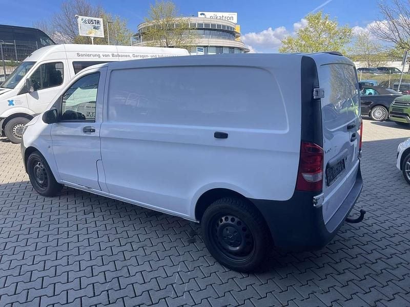 Gebraucht Mercedes Vito 163 PS (119 kW) 2018 Weiß Van