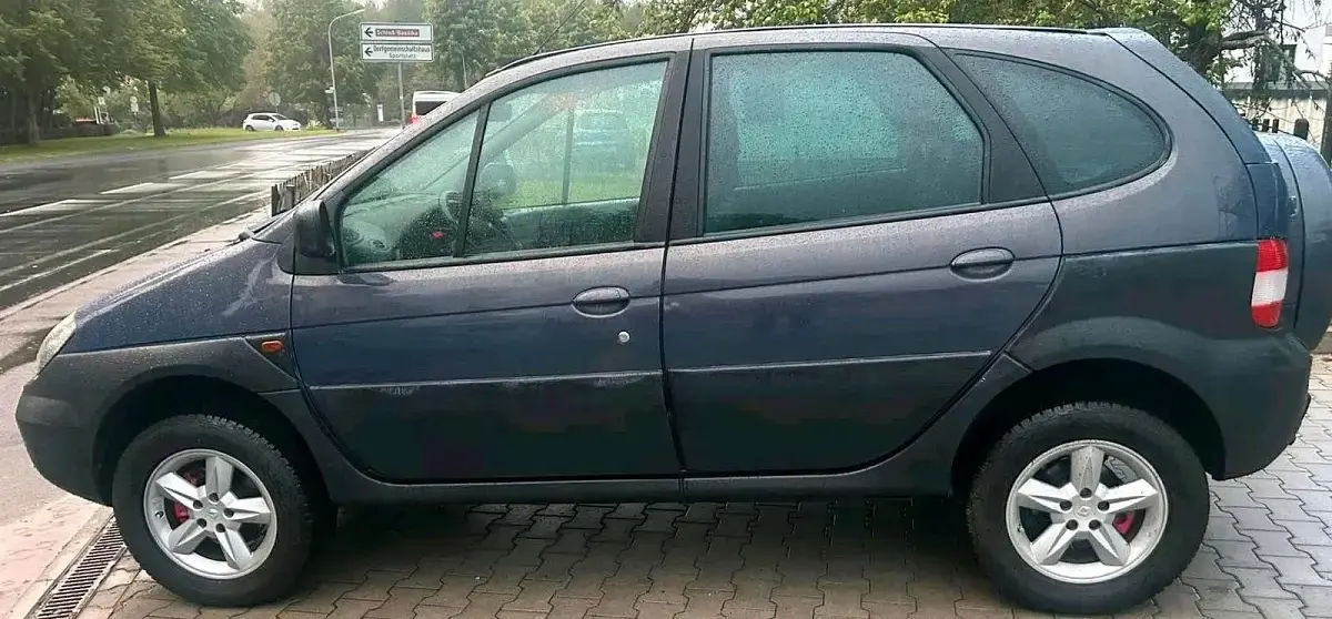 Gebraucht Renault Scénic 139 PS (102 kW) 2001 Van / Kleinbus
