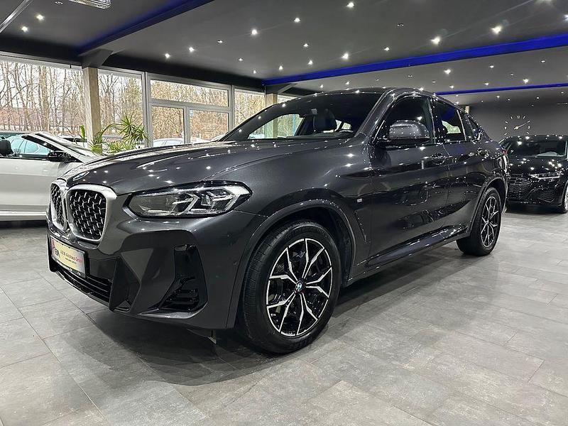 Grau Gebraucht 2022 BMW X4 M Sport SUV | 46.890 € (Guter Preis) - Bild 1/4
