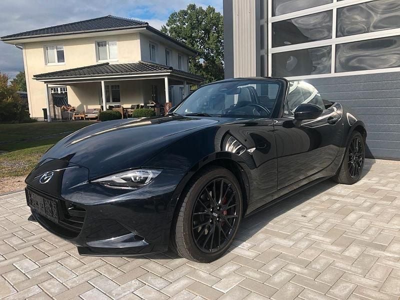 Schwarz Gebraucht 2024 Mazda MX5 Homura-Line Cabrio | 36.900 € (Teuer) - Bild 1/4