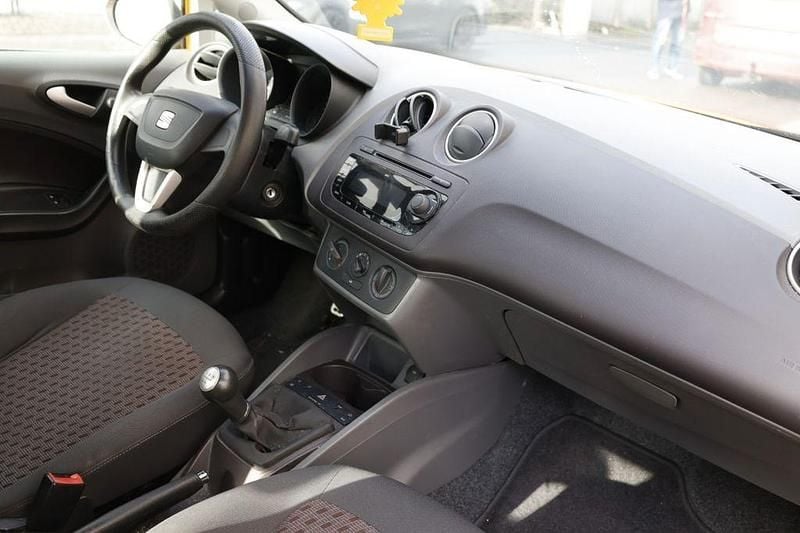 Gebraucht Seat Ibiza SC 60 PS (44 kW) 2009 Gelb Kleinwagen