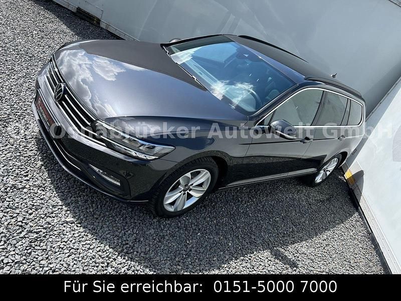 Schwarz Gebraucht 2023 VW Passat Kombi | 31.700 € (Fairer Preis) - Bild 1/3
