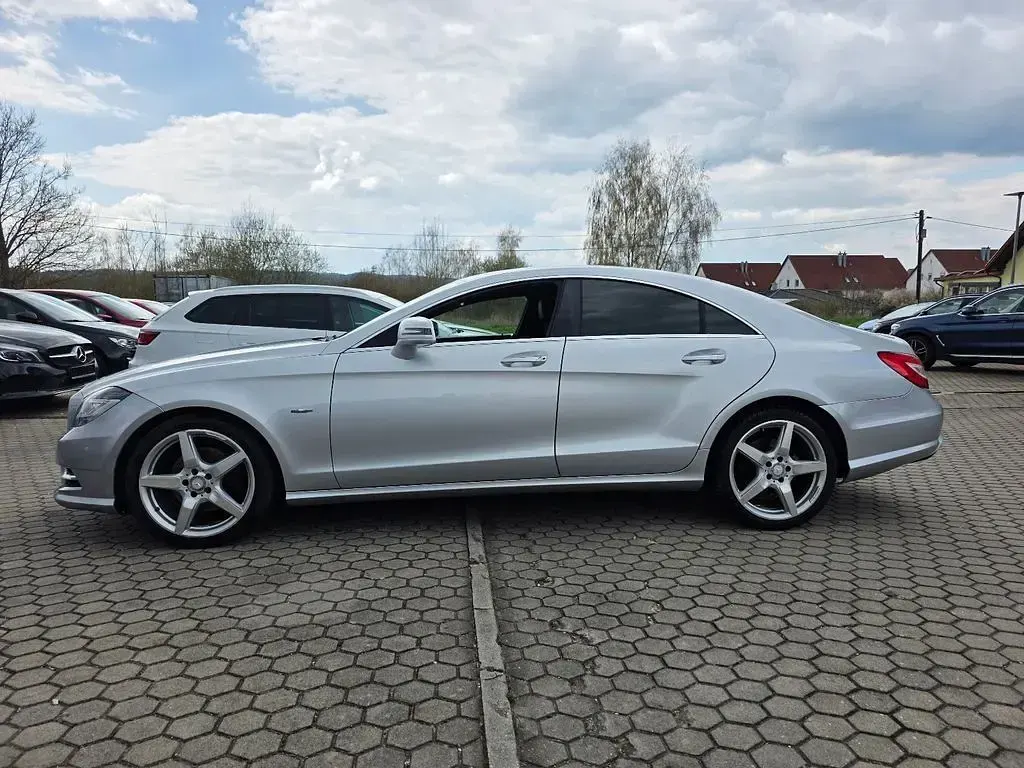 Gebraucht Mercedes CLS350 265 PS (194 kW) 2011 Silber Limousine