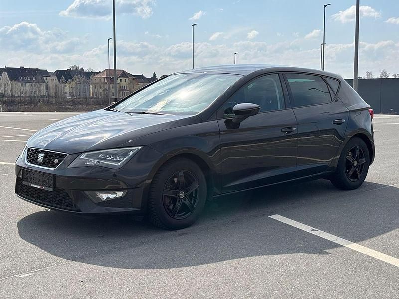 Gebraucht Seat Leon FR 125 PS (91 kW) 2016 Schwarz Limousine
