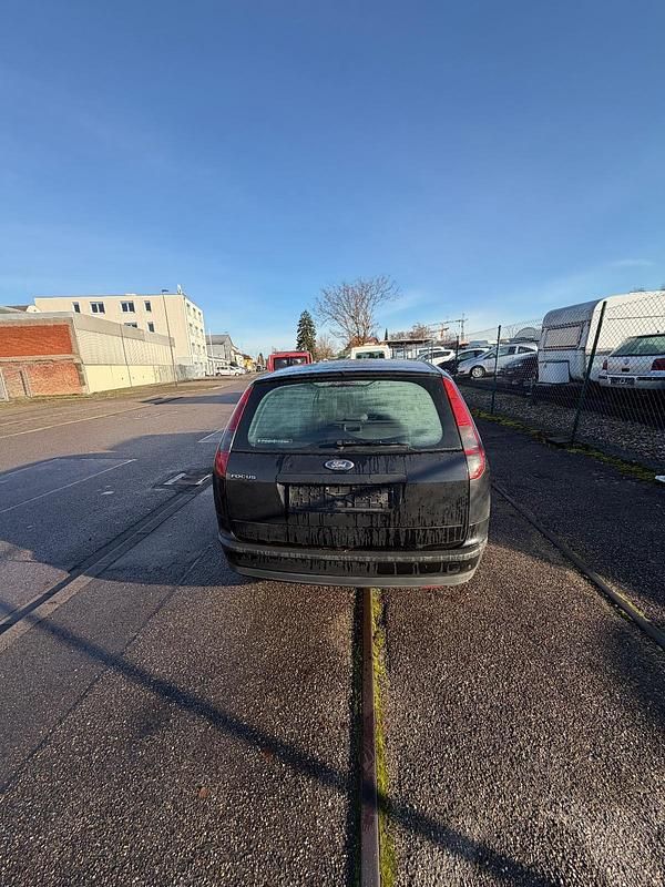 Gebraucht Ford Focus 145 PS (106 kW) 2006 Braun Kombi