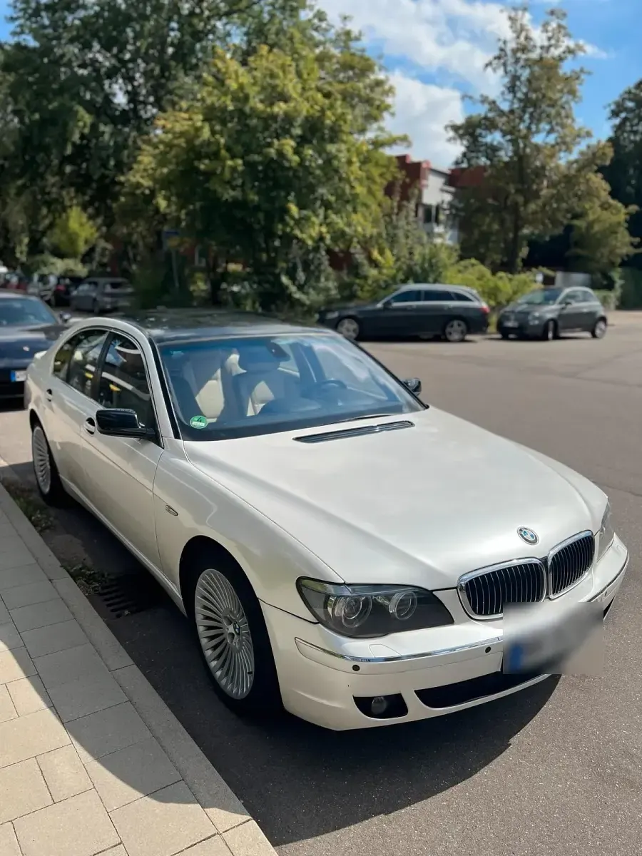 Gebraucht BMW 730 231 PS (169 kW) 2006 Weiß Limousine